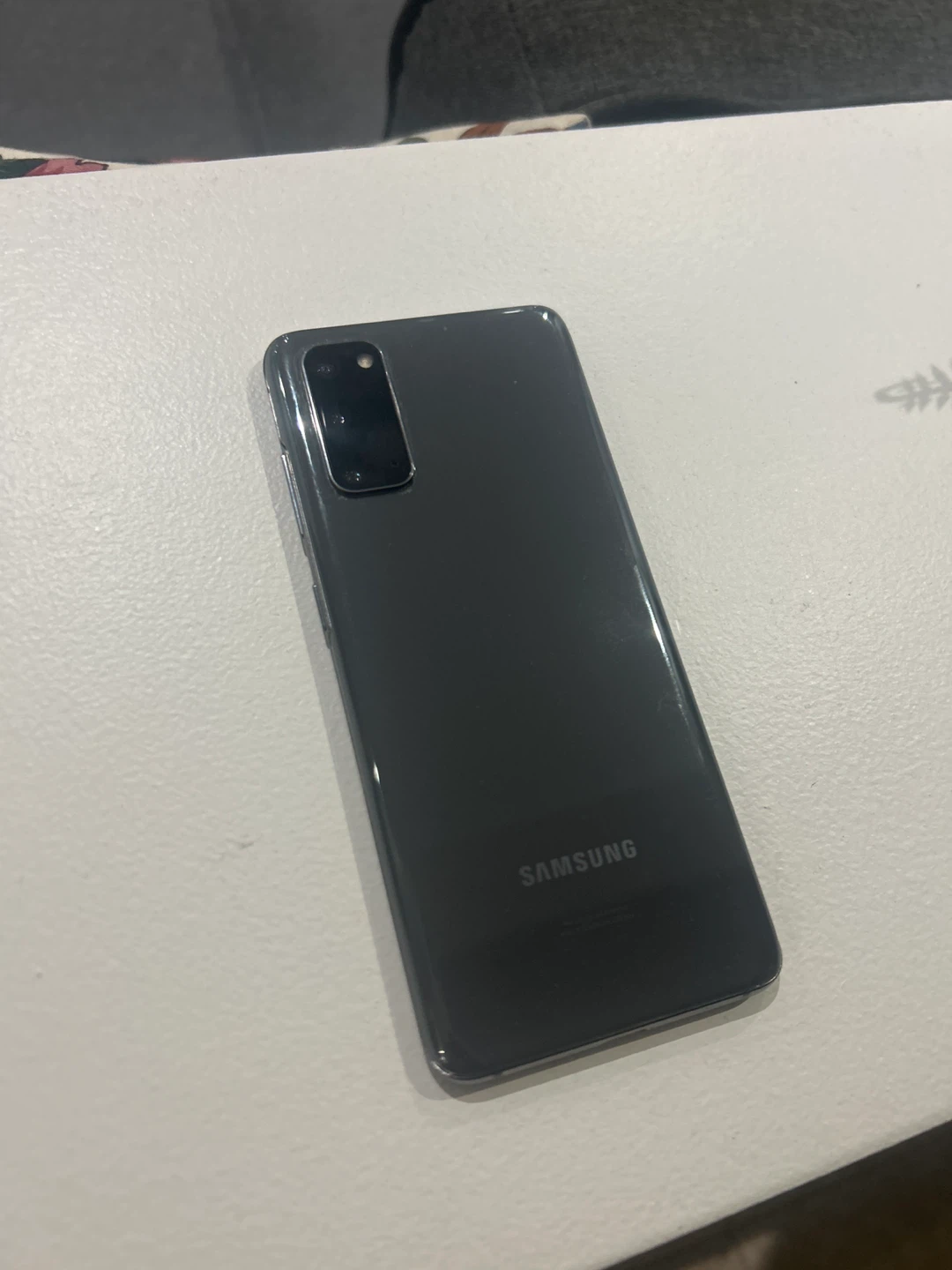 Samsung Galaxy S20 Smartphone - photo 2