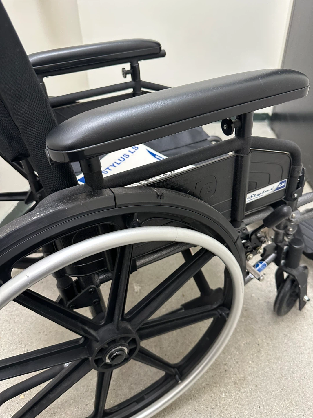 Stylus LS Transport Wheelchair - photo 5