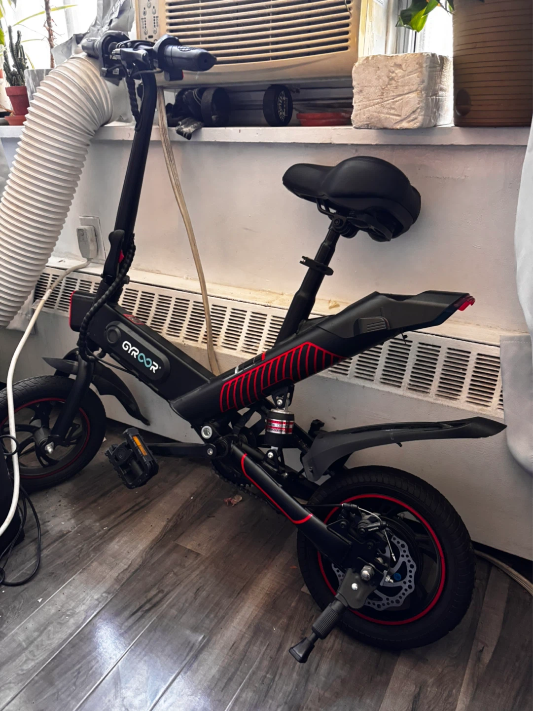 GYROOR Electric Scooter - photo 2