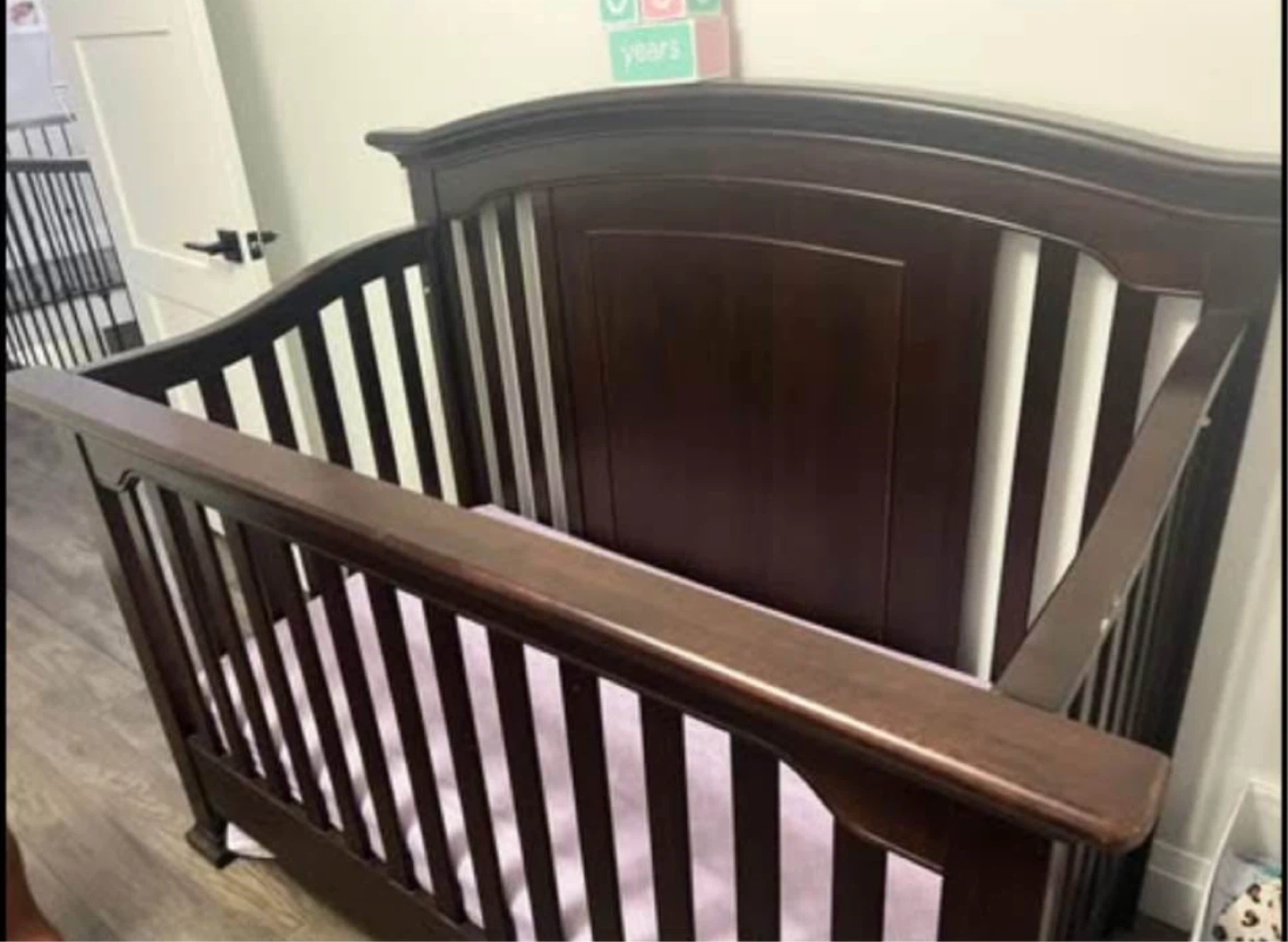Crib. Solid Wood. - photo 4