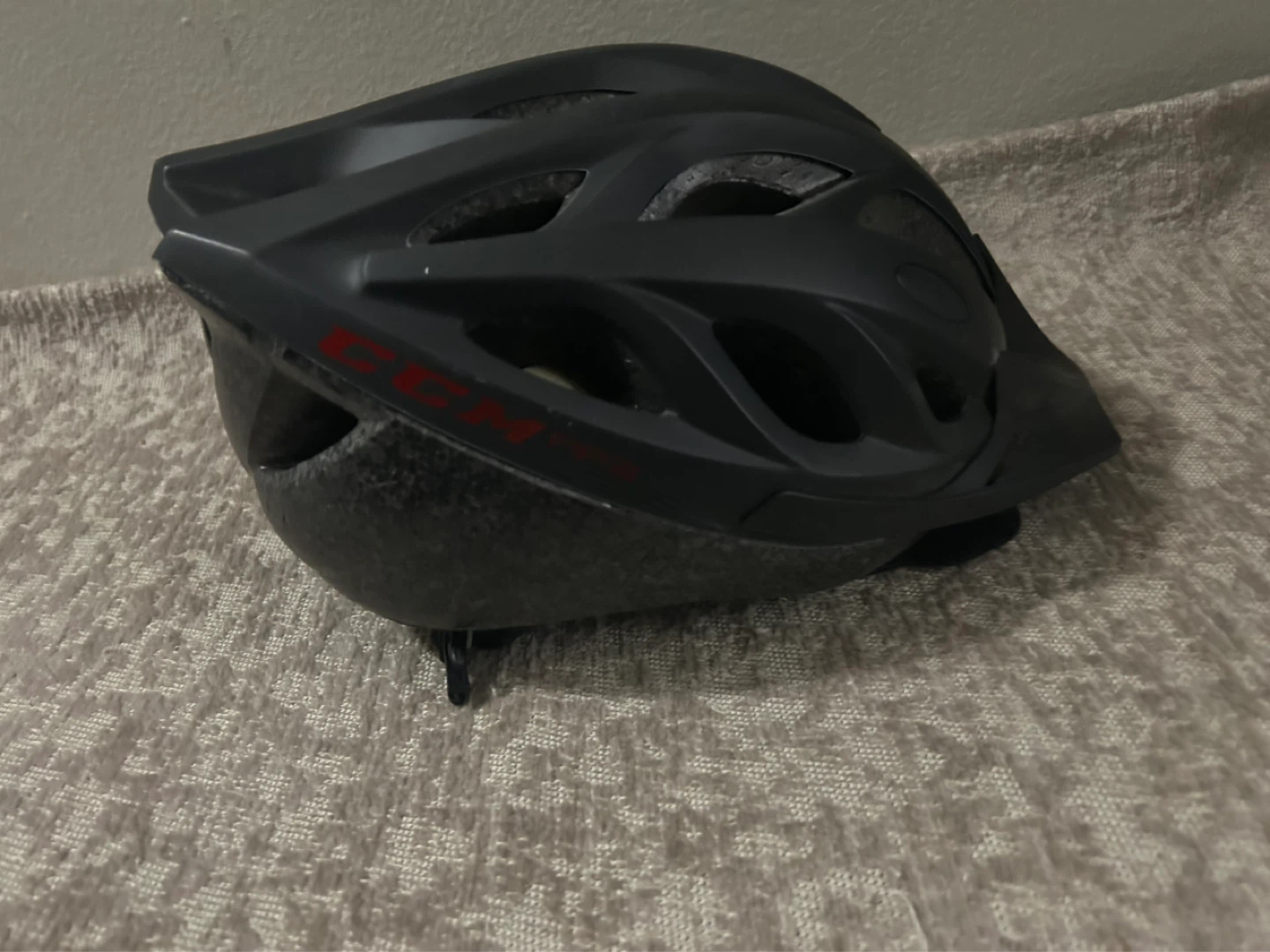 CCM Bike Helmet - photo 3