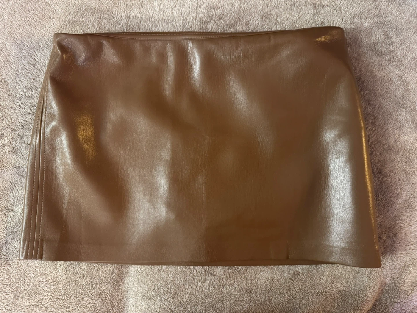 Aritzia Deity Skort - UnReal Leather - photo 2