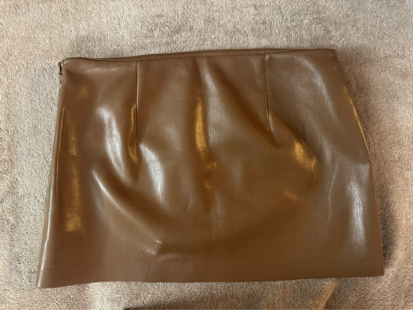 Aritzia Deity Skort - UnReal Leather - photo 3