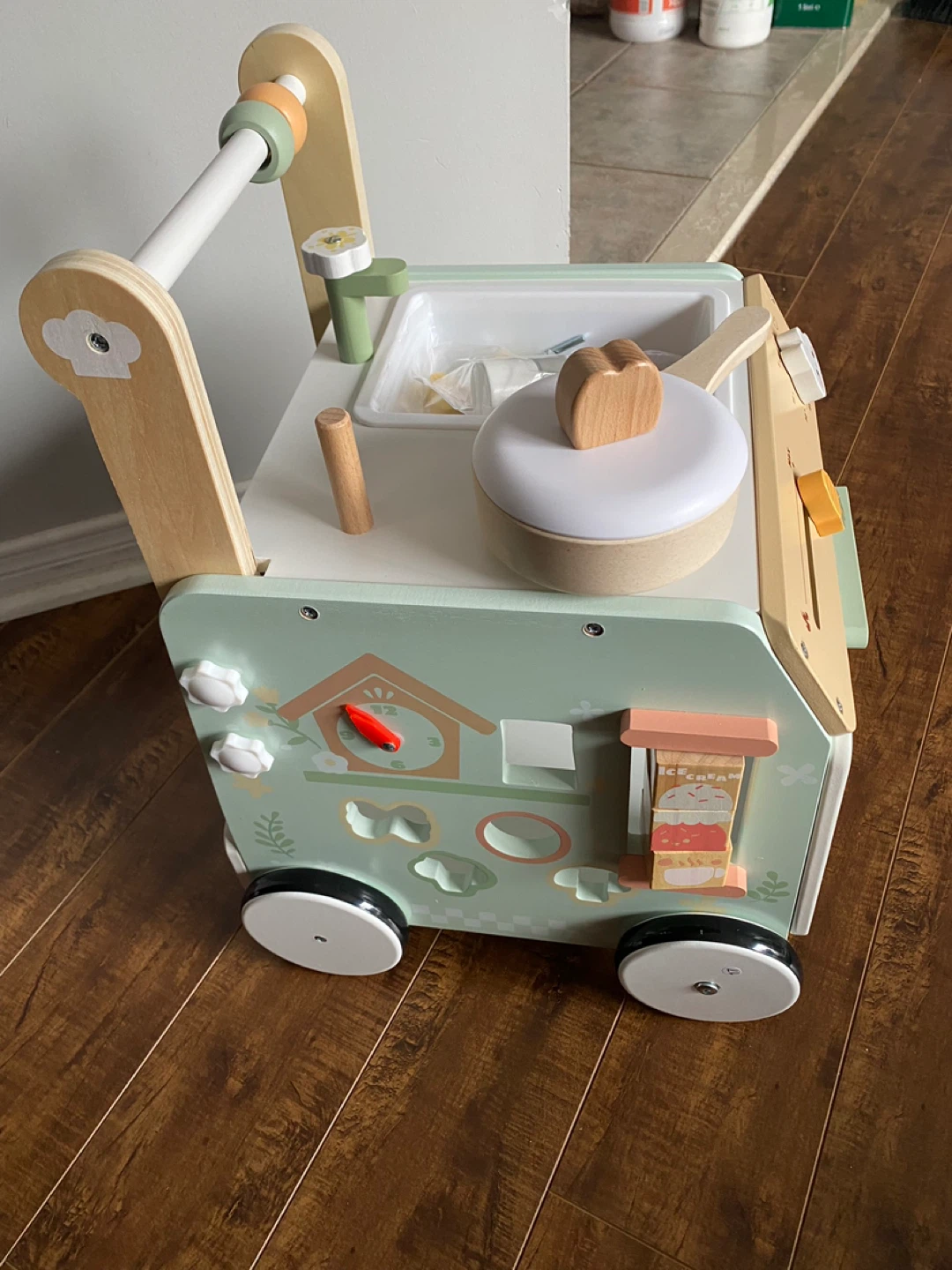 Wooden Play Kitchen Walker - photo 3