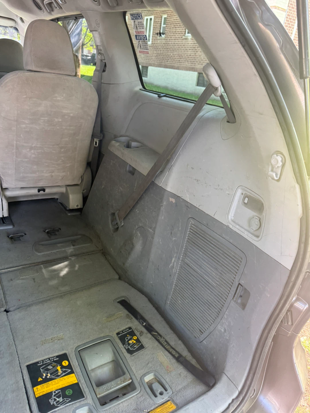 Toyota Sienna Minivan - photo 4