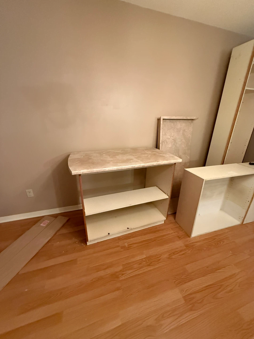 Free Kitchen cabinets, bathroom vanities, laundry cabinets - photo 3