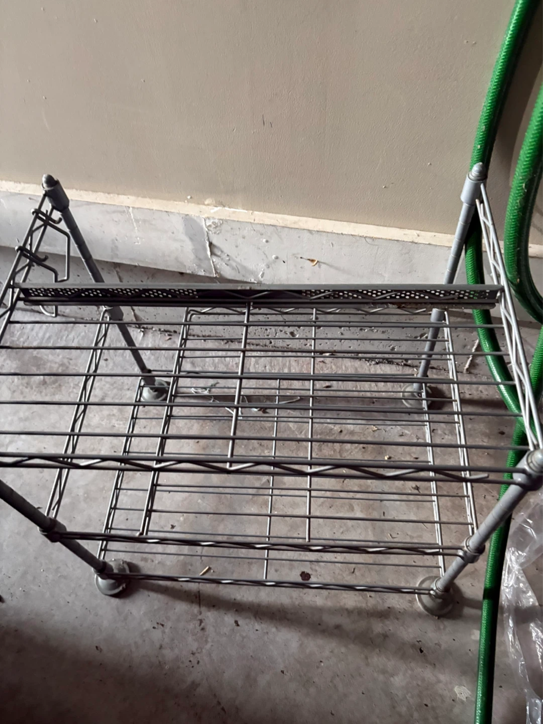 Wire Shelving Unit