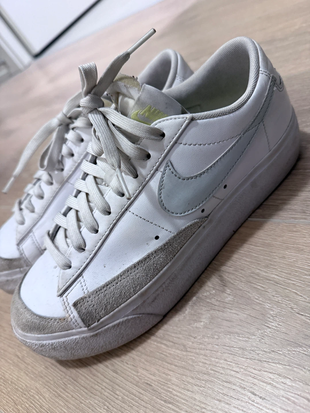 Nike Blazer Low Shoes - Women - photo 3