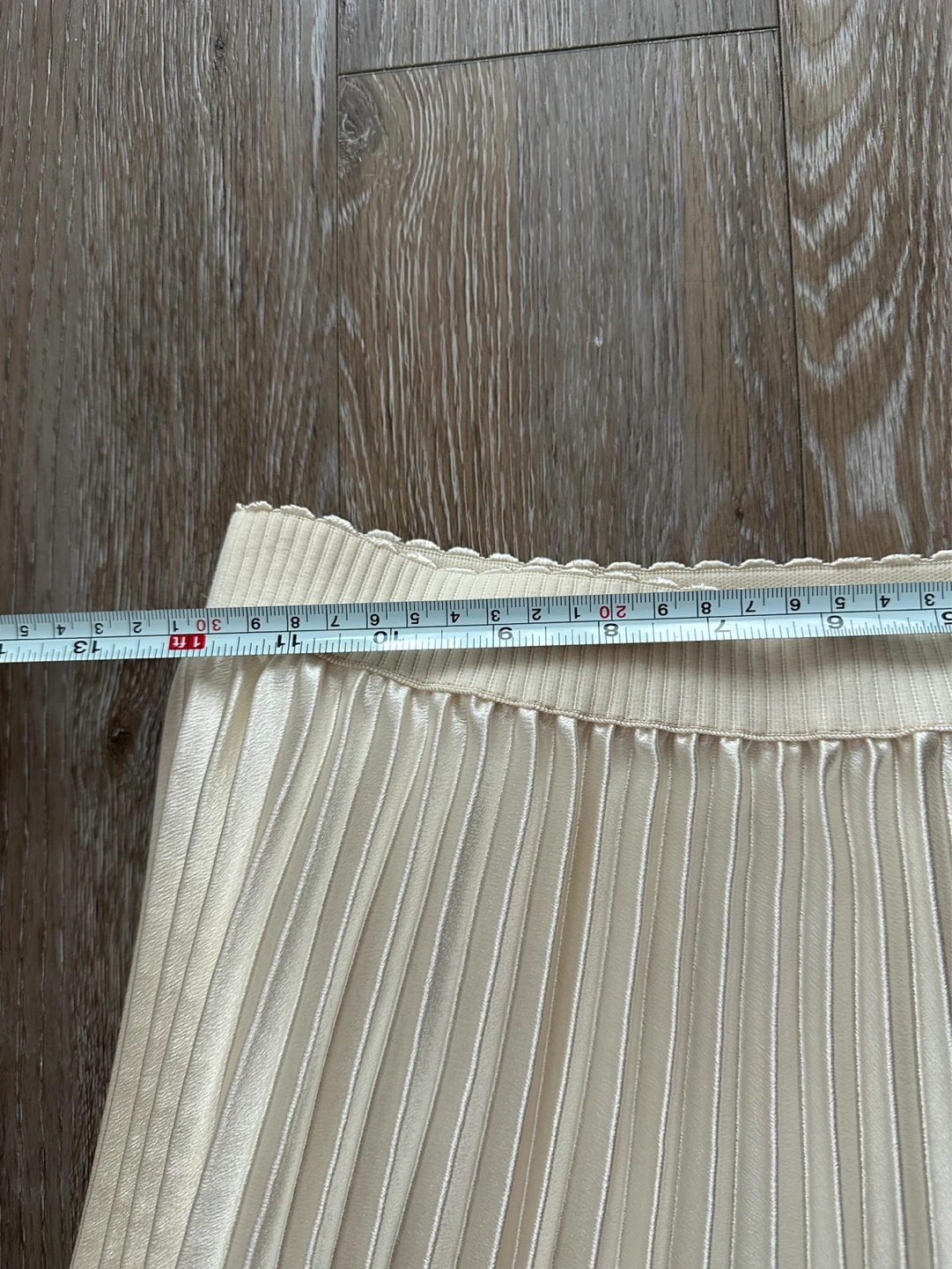 Cream Pleated Midi Skirt size S - photo 2