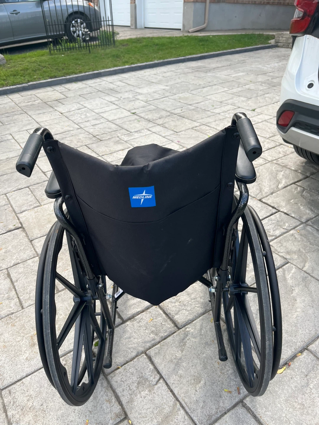 Medline Folding Wheelchair - photo 2