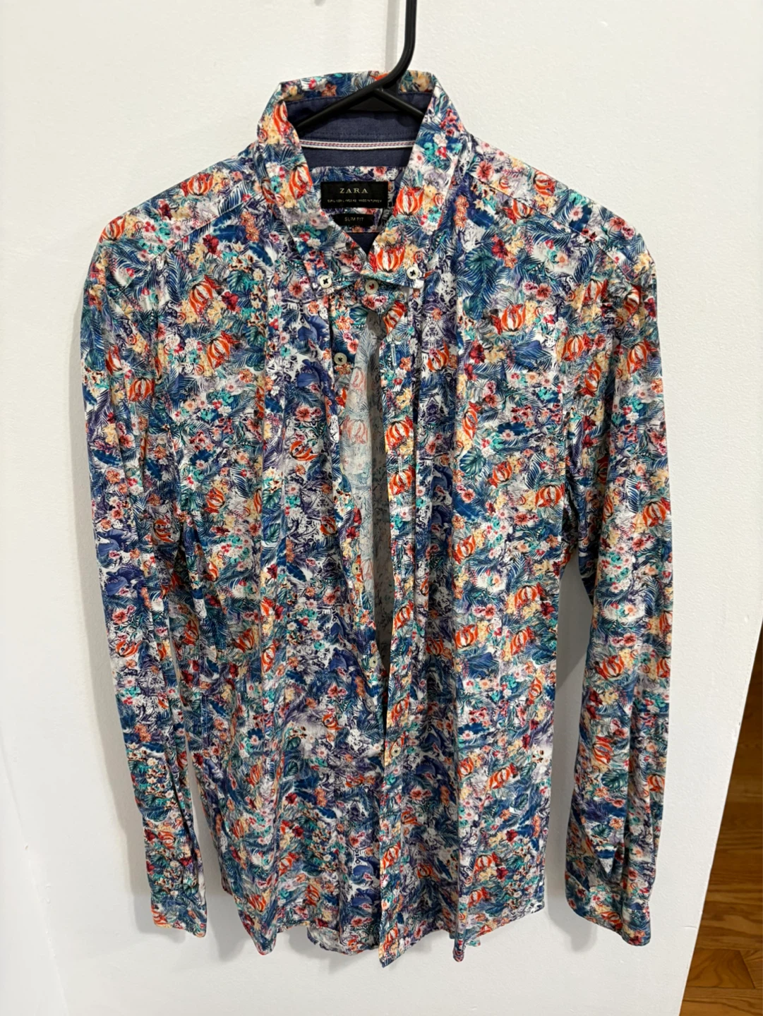 Zara Slim Fit Button-Up Shirt Size L