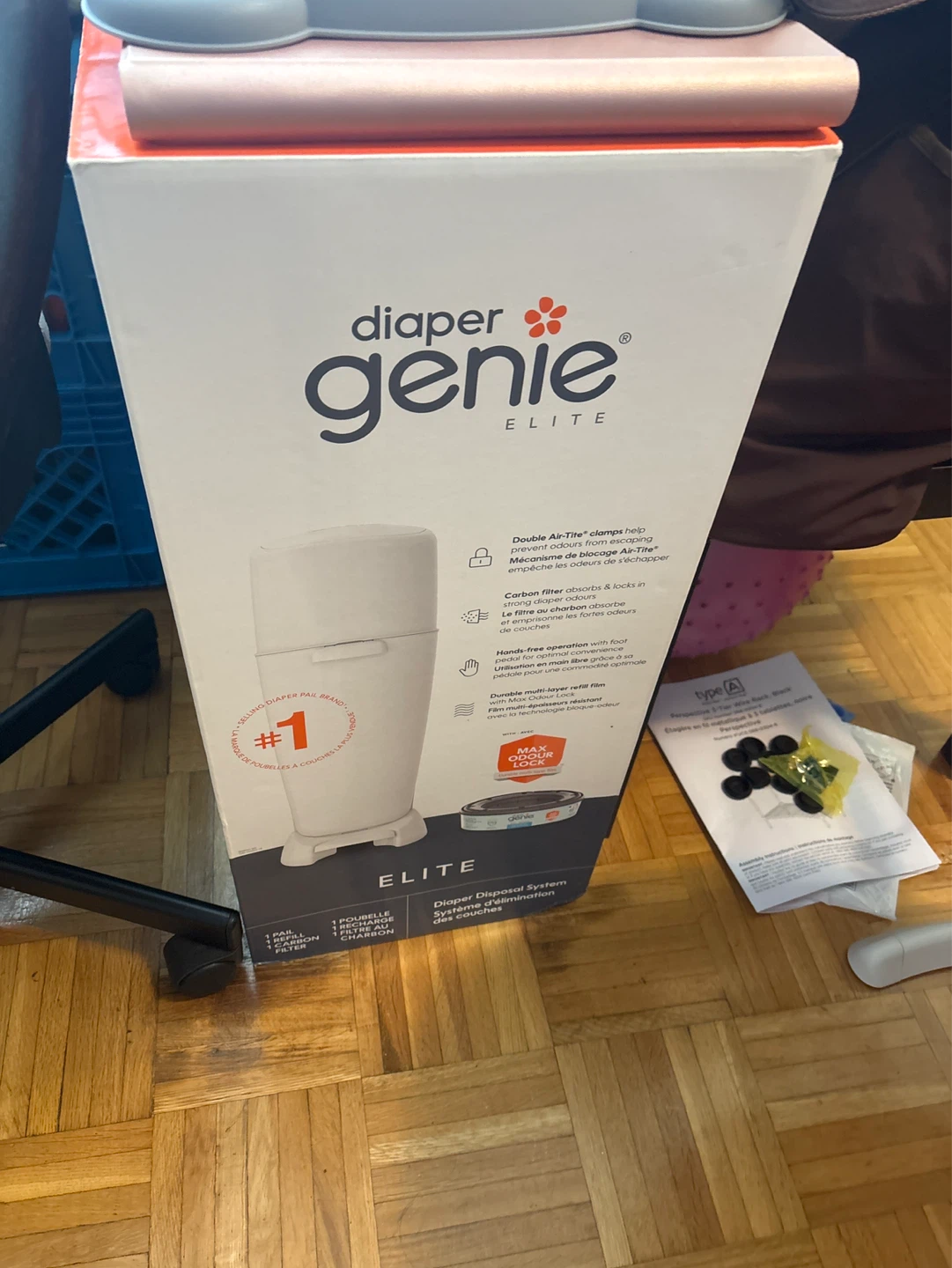 Genie garbage bin