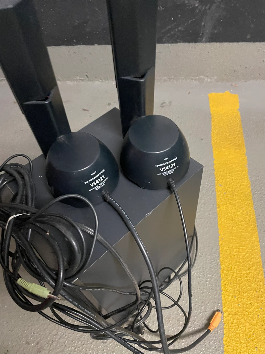 Altec Lansing VS4121 Computer Speakers - photo 3