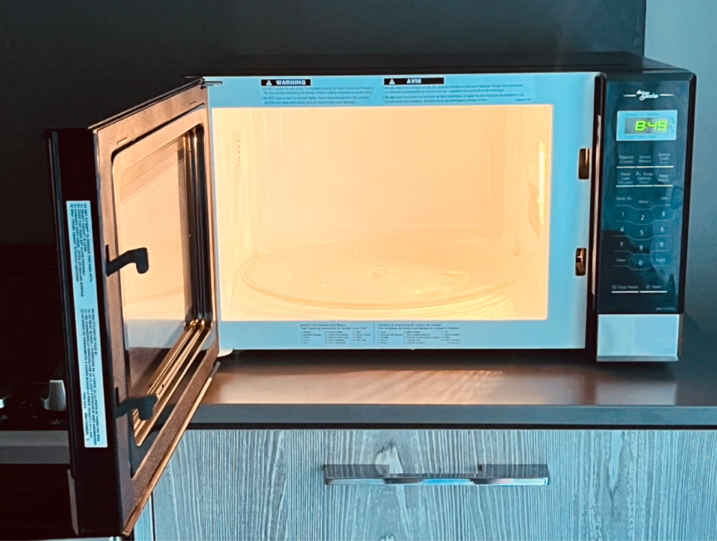 MOVING SALE | Panasonic Microwave