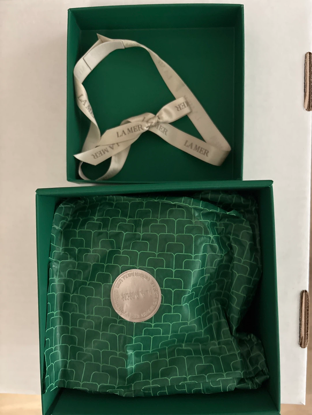 La Mer Luxury Gift Box
