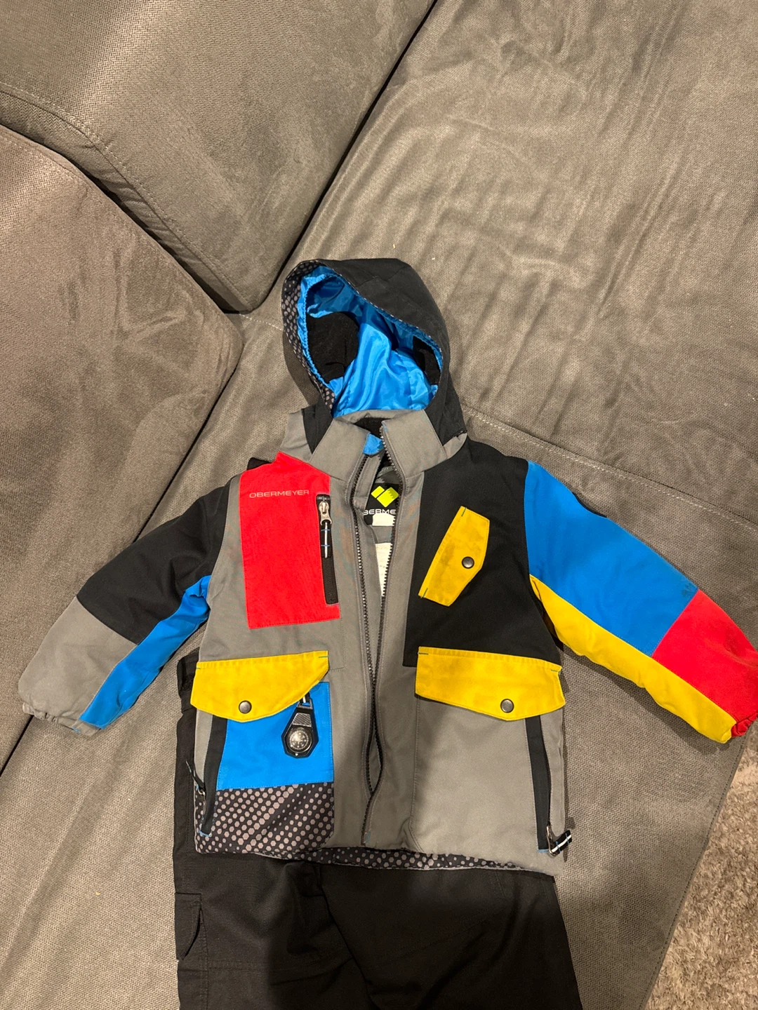 Kids Size 3 Obermeyer Ski Suit - Colour Block Jacket and Pants - photo 2