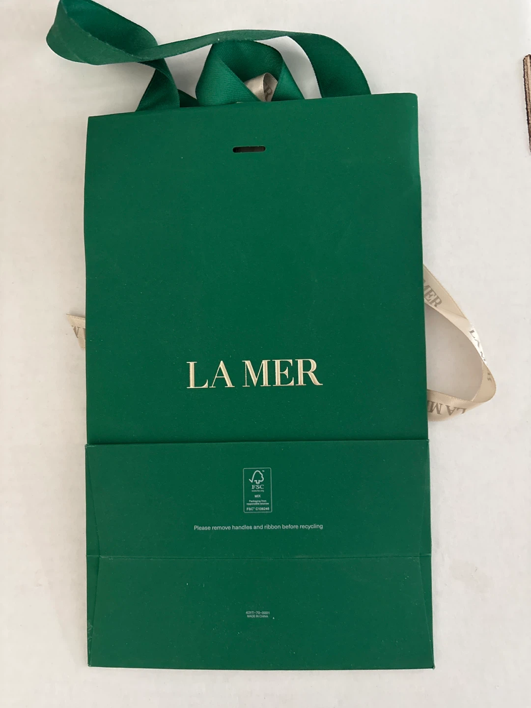 LA MER Gift Bag - photo 2