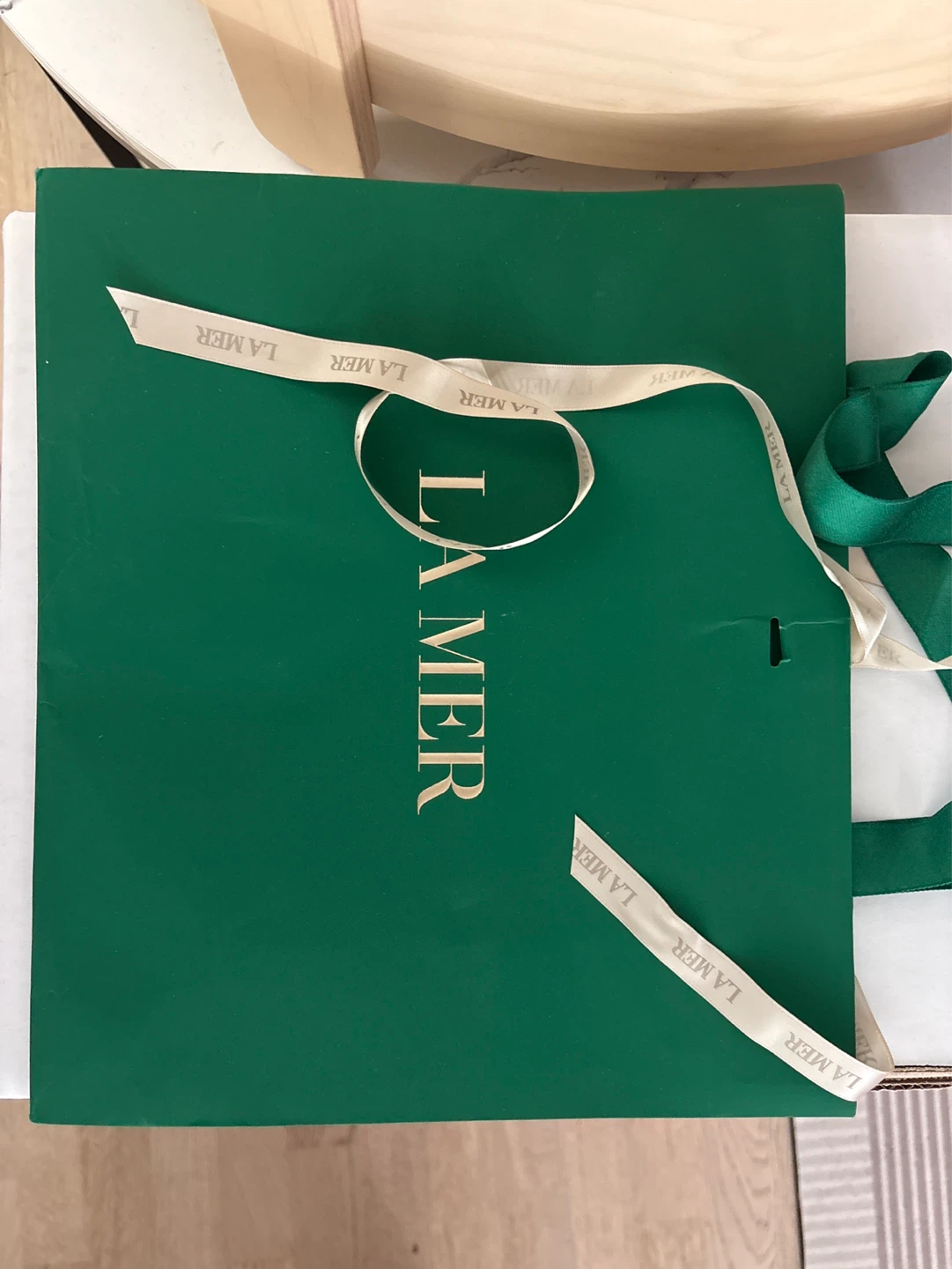 LA MER Shopping Bag