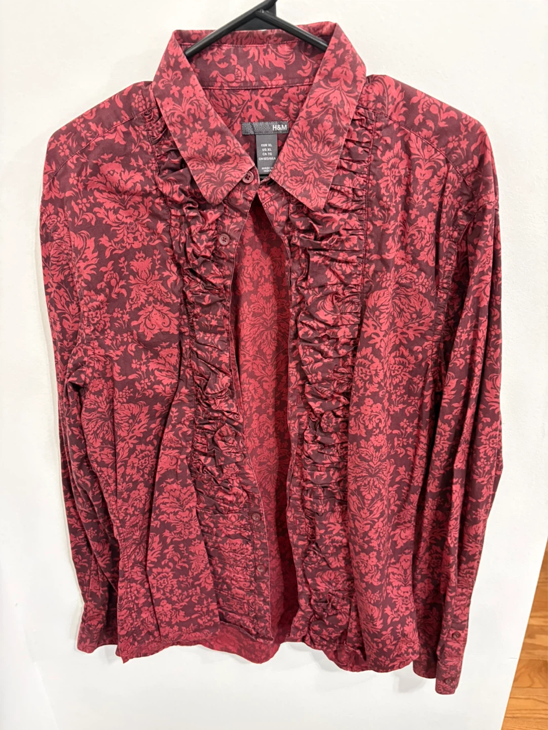 H&M Men’s Red Floral Print Ruffle Shirt XL
