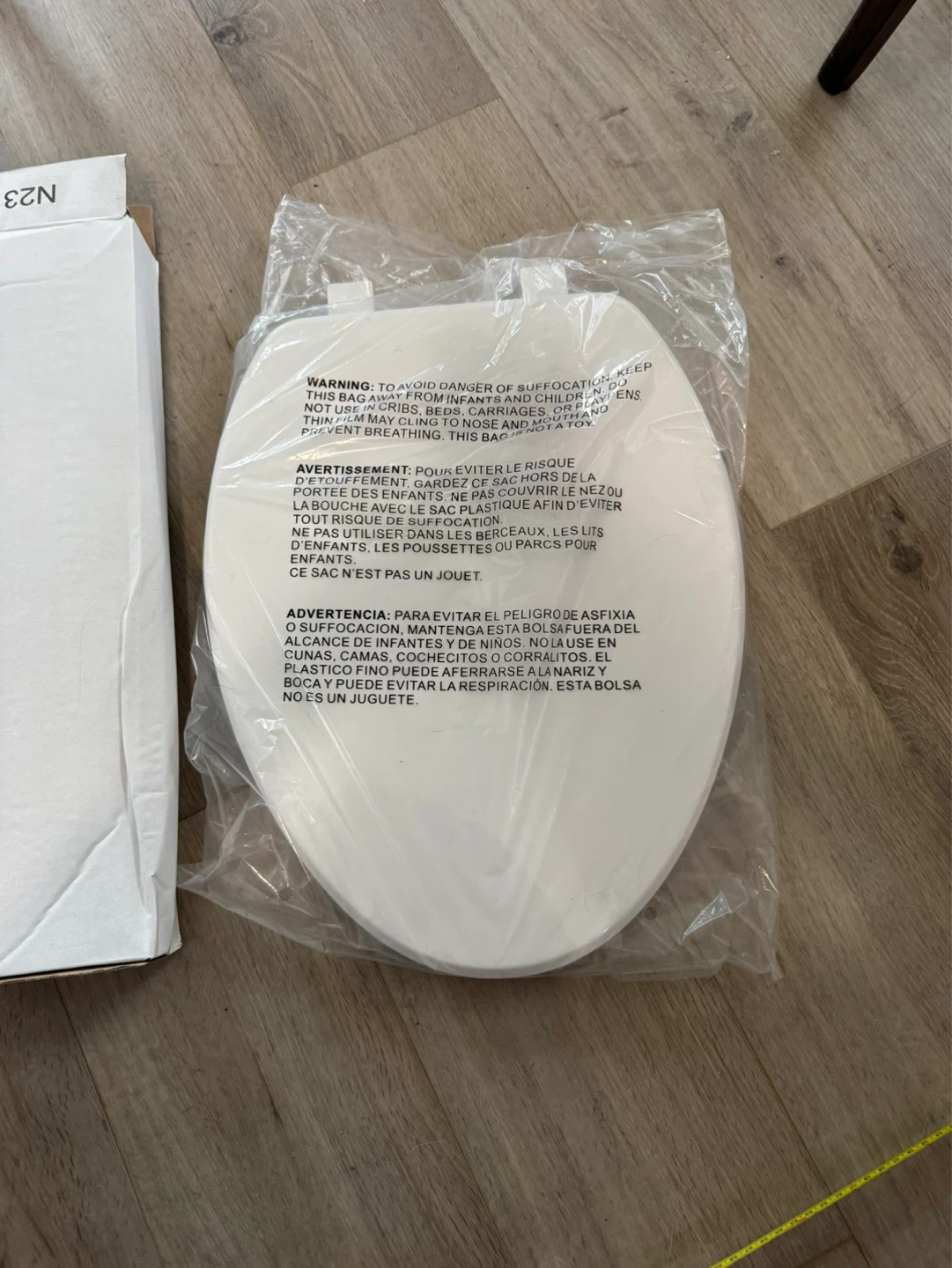 Brand new White Toilet Seat