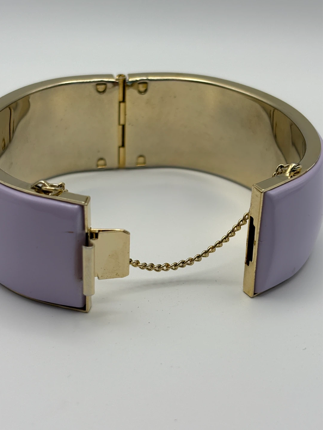 Vintage Lavender and Gold Tone Hinged Bangle Bracelet - photo 3