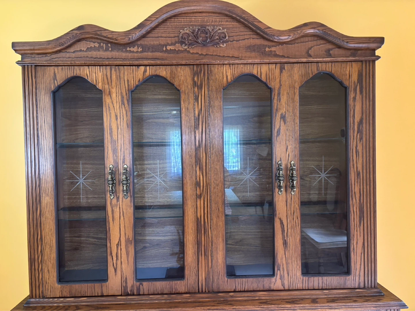 Solid Wood Dining Table and Hutch Set - photo 5