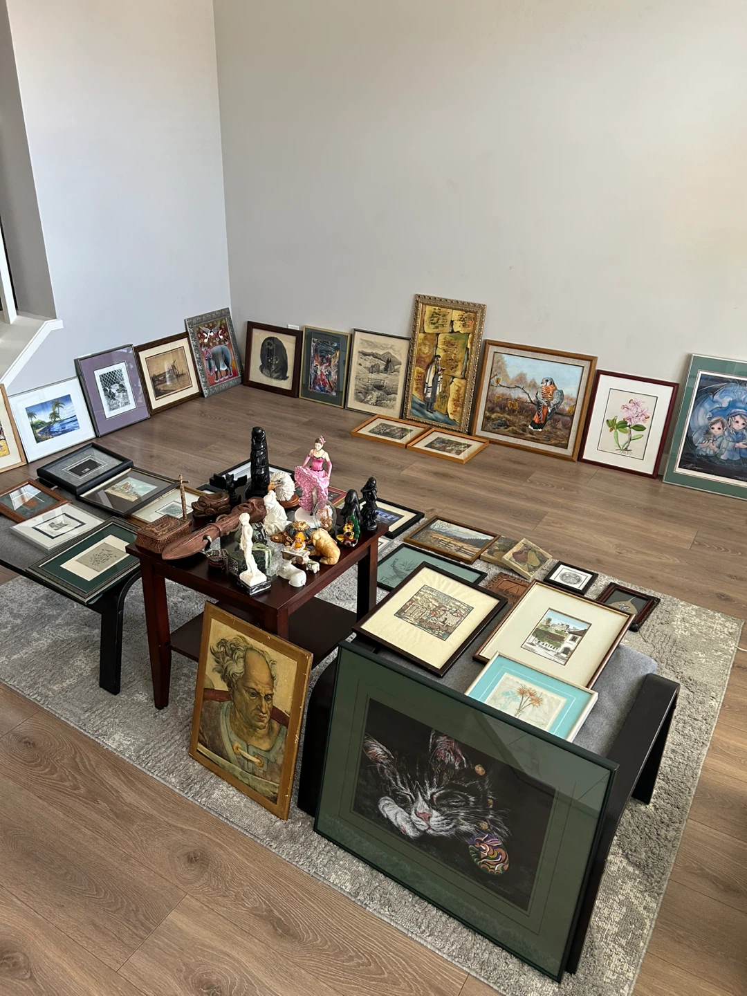 Moving Vintage Sale Seton
