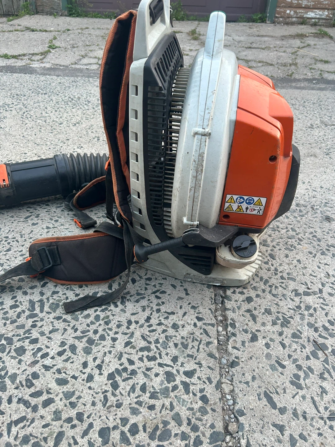 STIHL MAGNUM BR 800 C Backpack Blower - photo 2