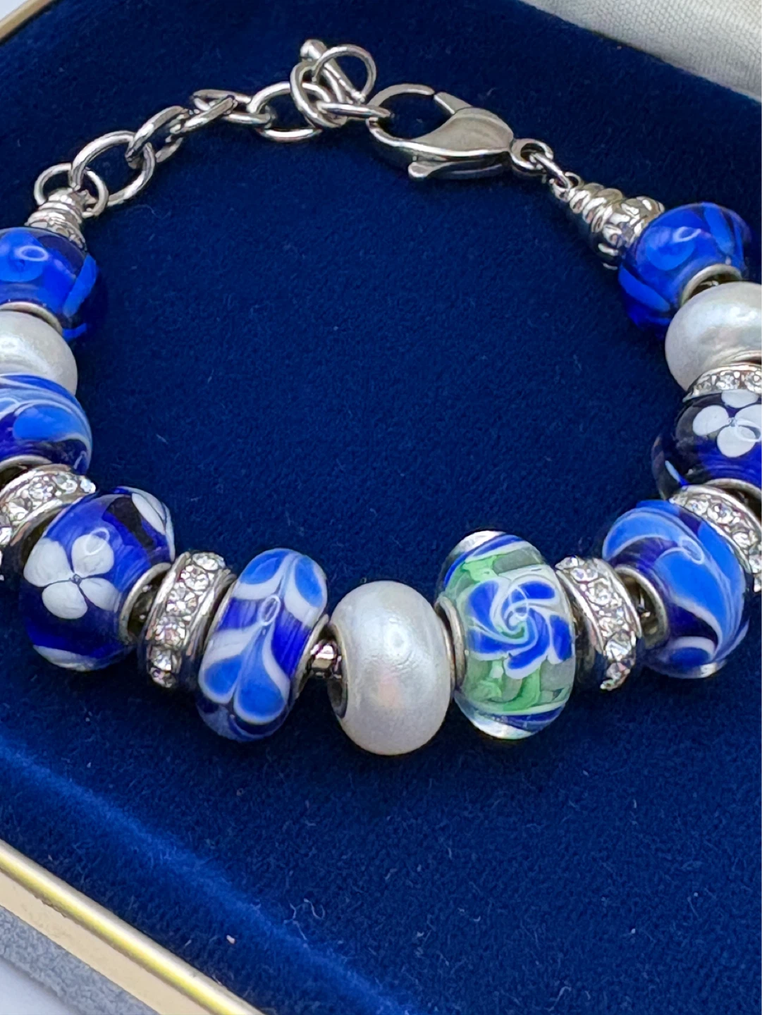 Vintage Blue and White Art Glass Charm Bracelet - photo 2