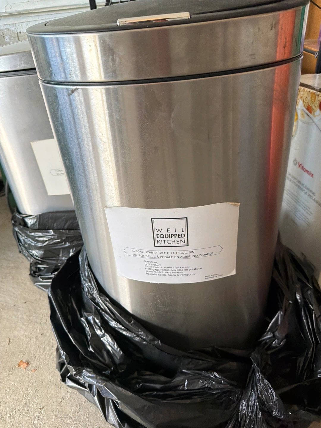 WELL EQUIPPED KITCHEN 11.2 Gal Stainless Steel Pedal Bin