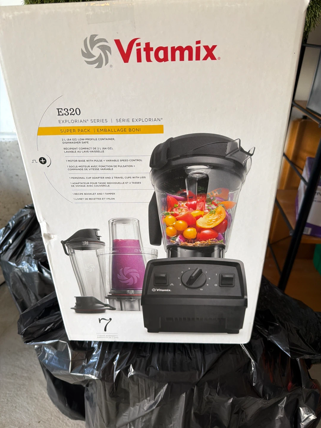 Vitamix E320 Explorian Series Blender Super Pack
