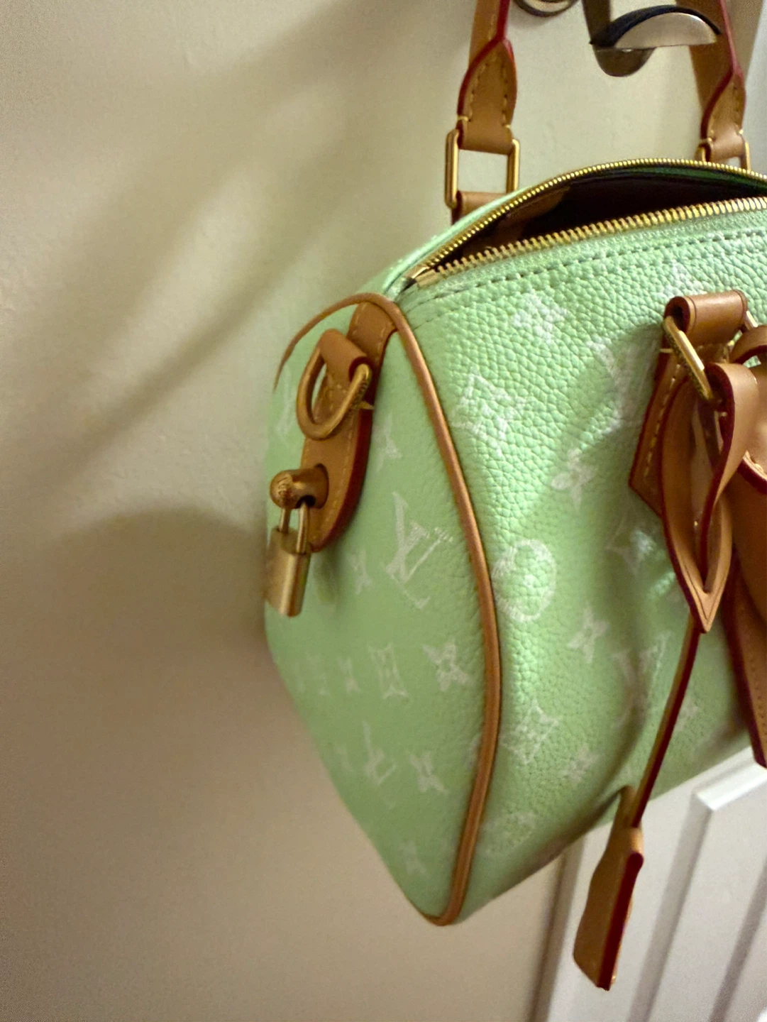 LV GREEN SPEEDY 25 cm  Must buy - photo 4