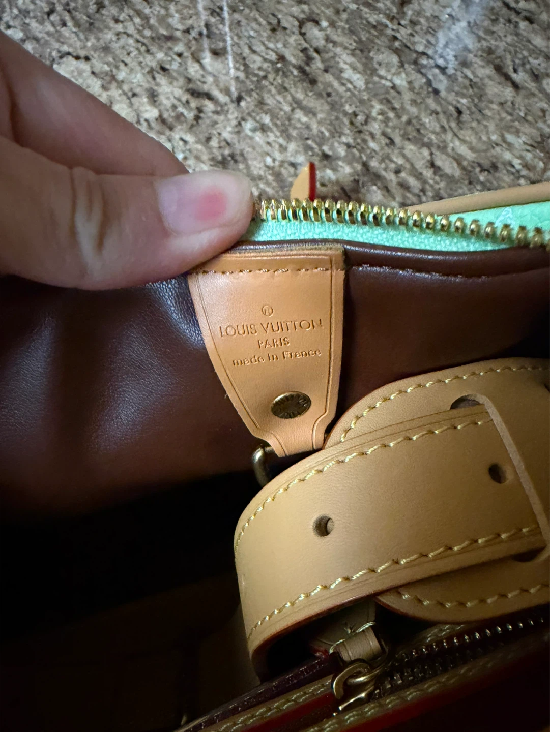LV GREEN SPEEDY 25 cm  Must buy - photo 2