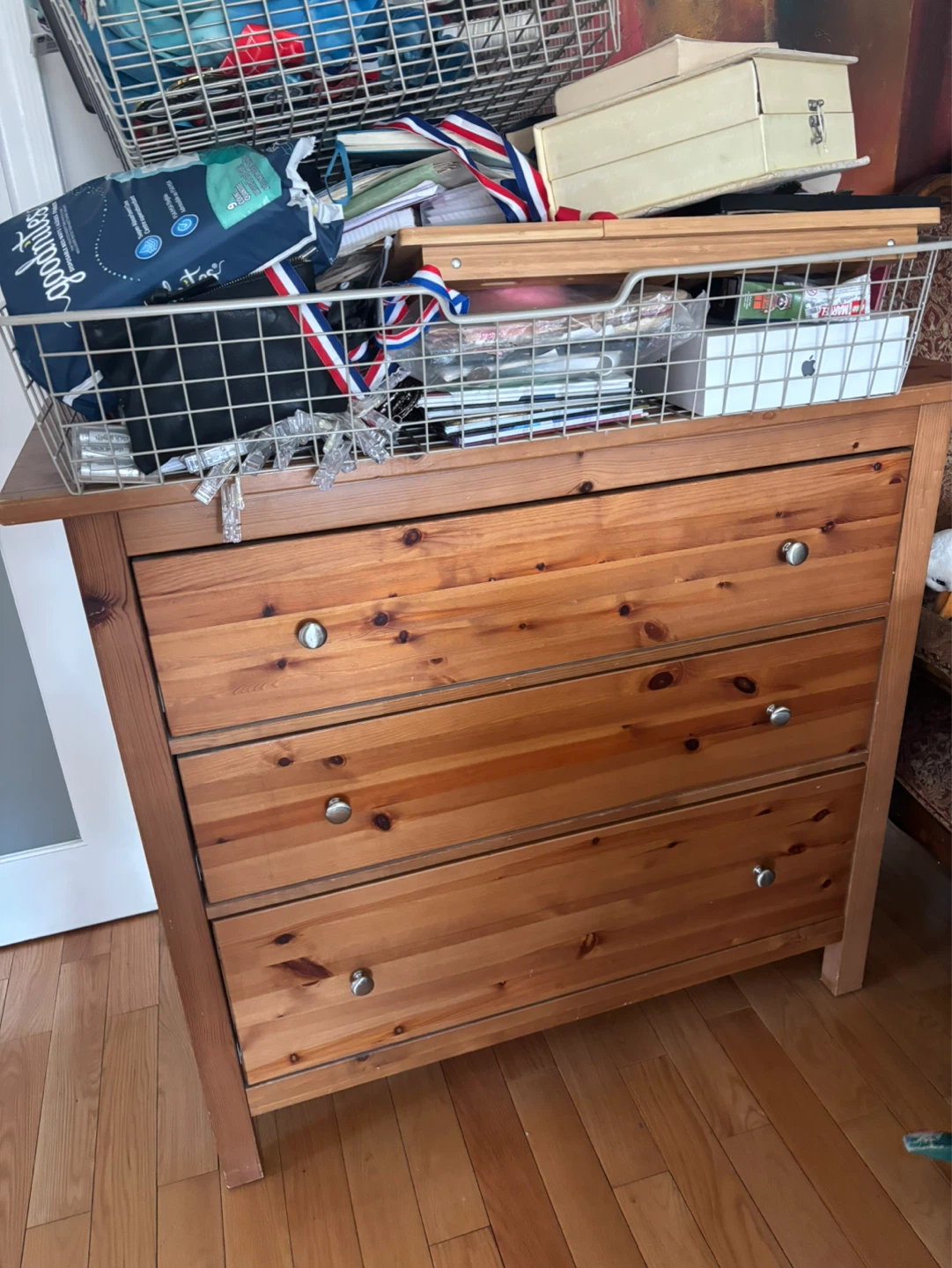 Pine 3-Drawer Dresser ikea - photo 3