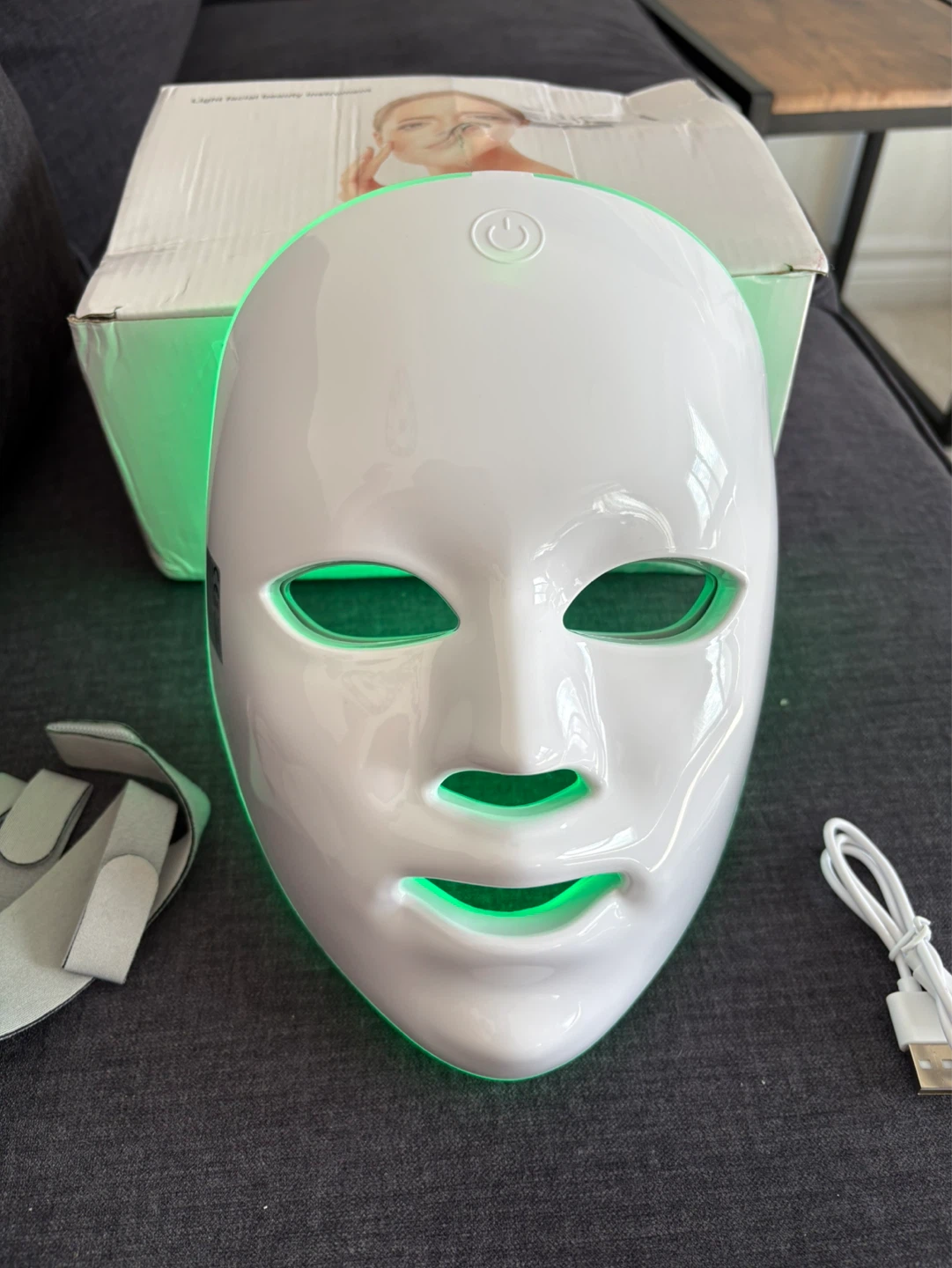 Brand New LED Light Therapy Face Mask - photo 3