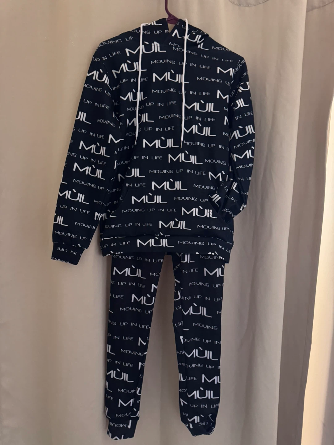 MÜIL "Moving Up In Life" Hoodie and Pants Set - photo 2