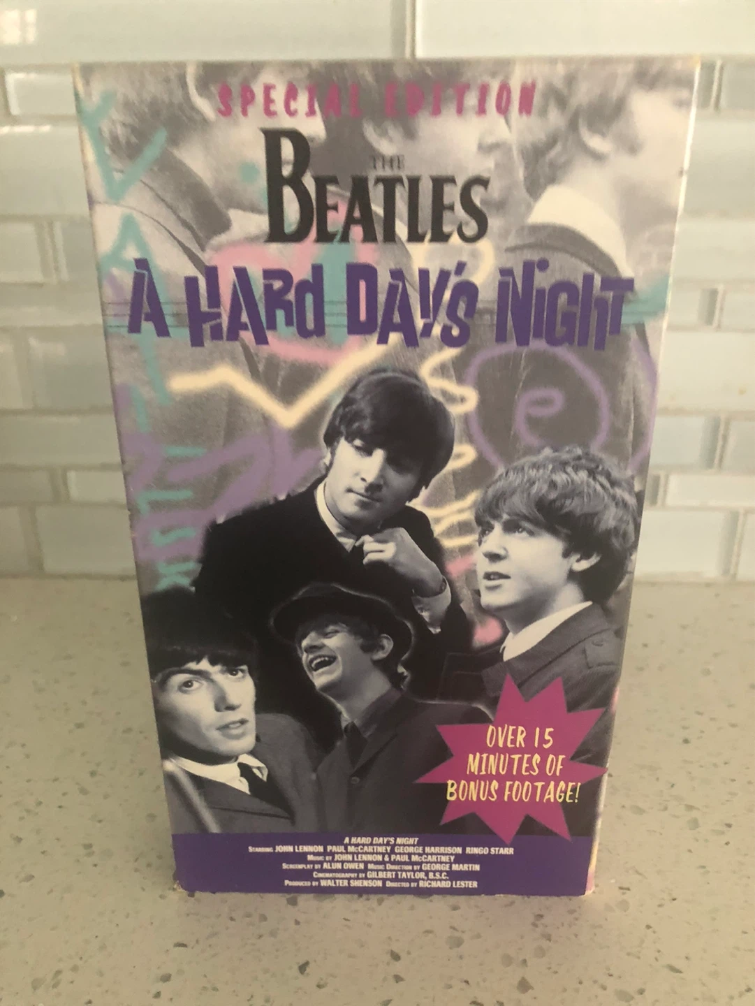 The Beatles 5 vhs tapes - photo 3