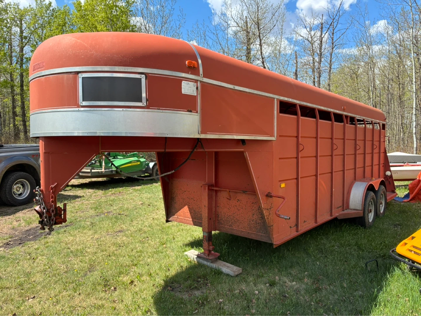 1989 LIVESTOCK TRAILER - photo 2