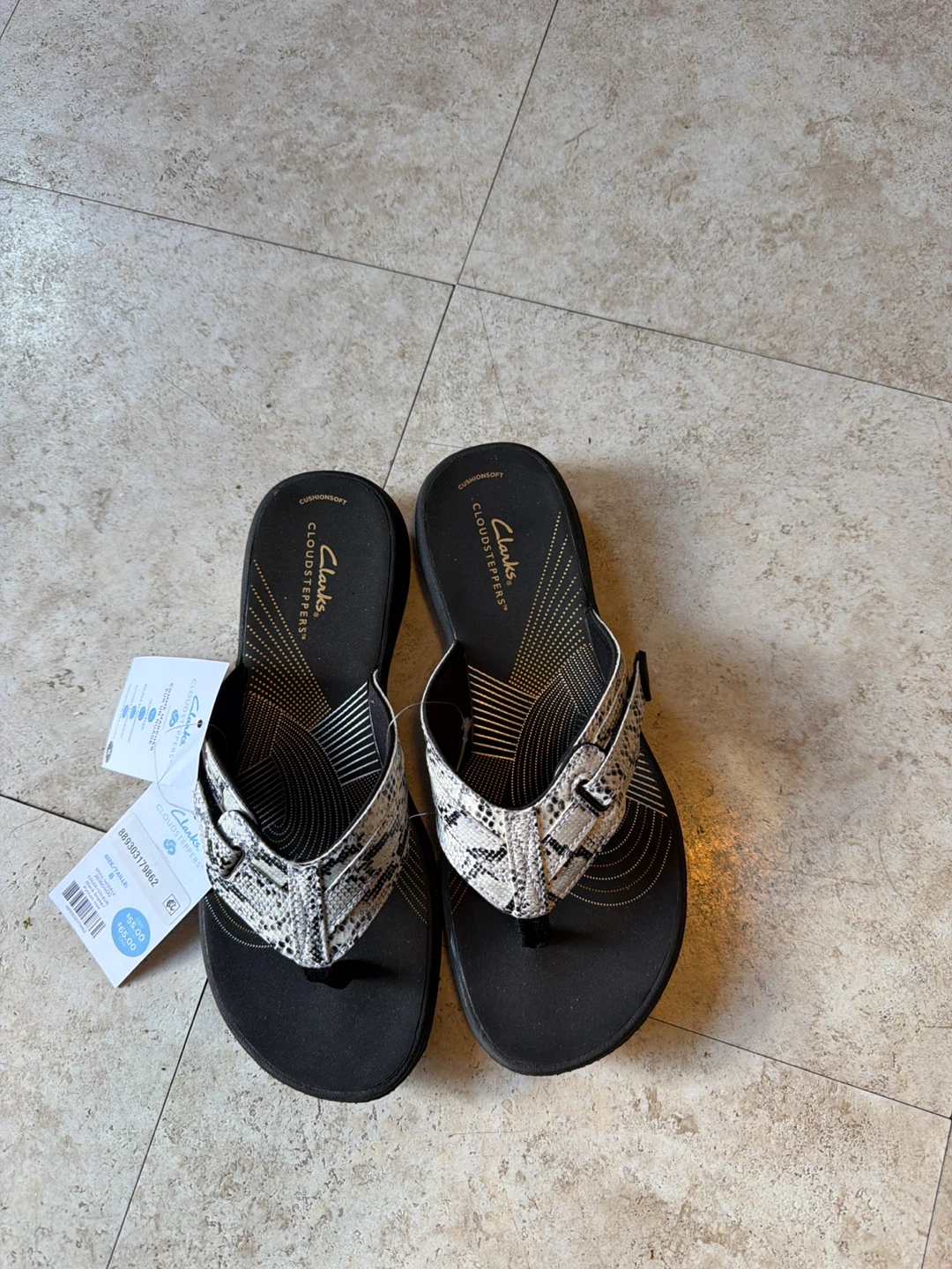 Clark’s Flip flops