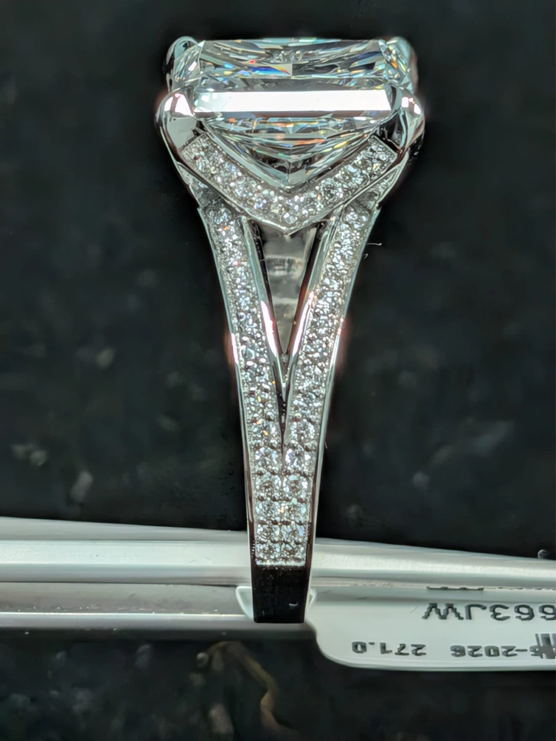 Radiant Cut Diamond Engagement Ring - photo 3