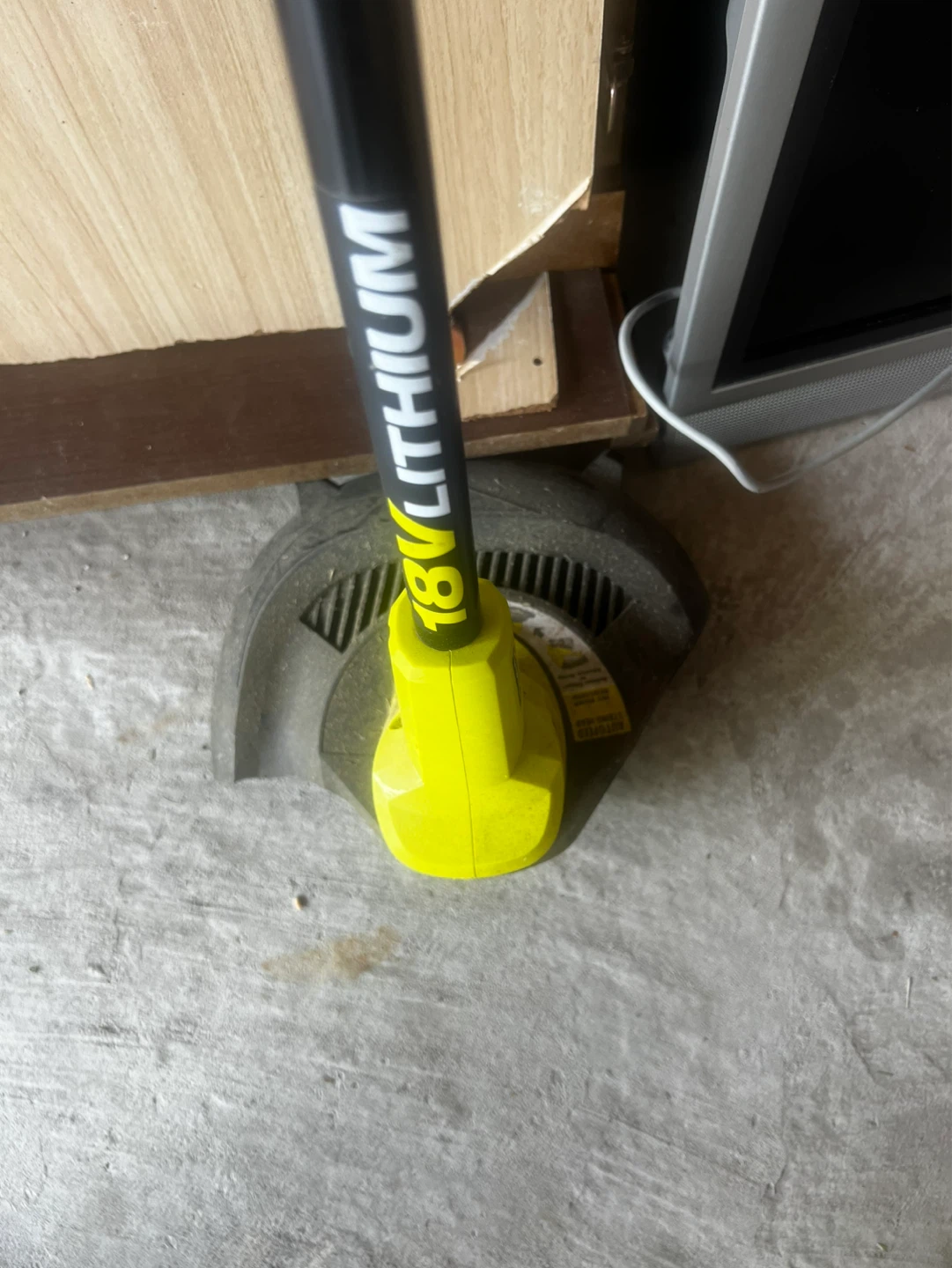 Ryobi 18V Lithium String Trimmer - photo 4
