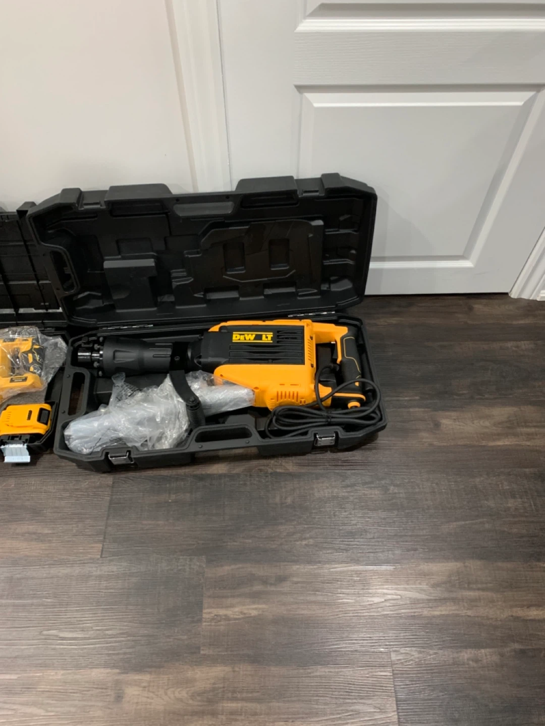DEWALT & STIHL Power Tools with Cases - photo 4