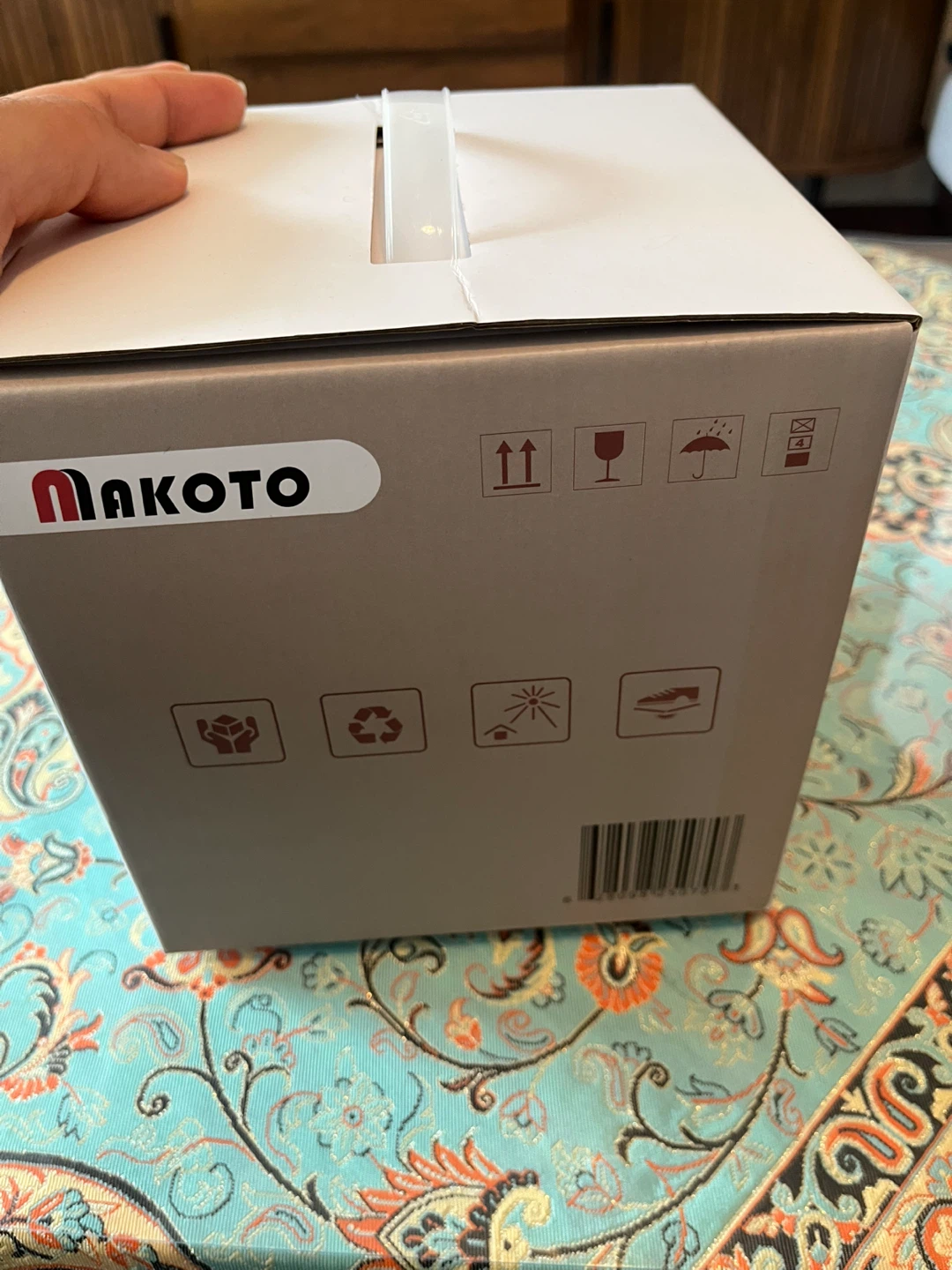Makoto Free Voltage Travel Kettle JK-03 - photo 3
