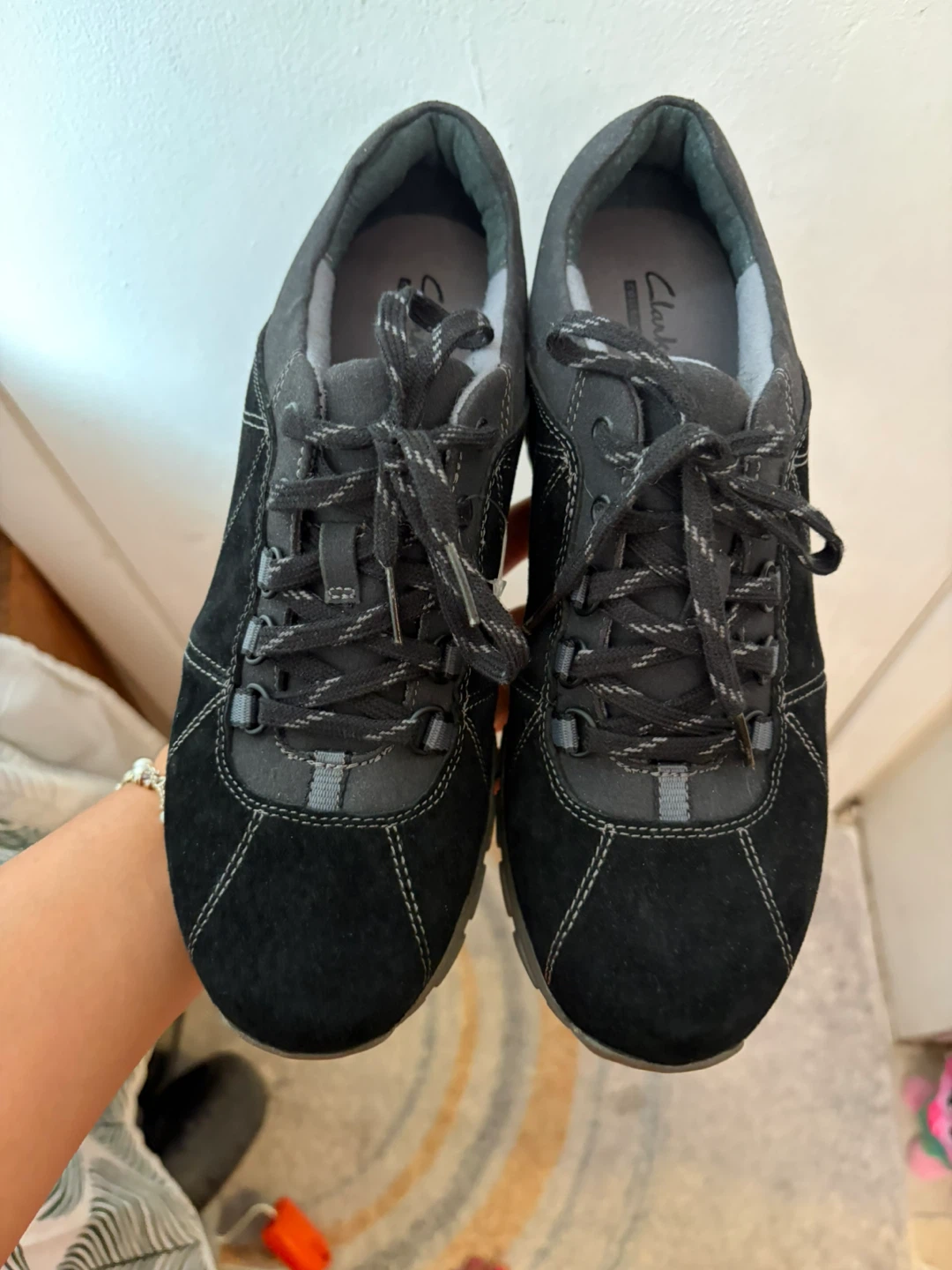 Clark’s shoes size 9W