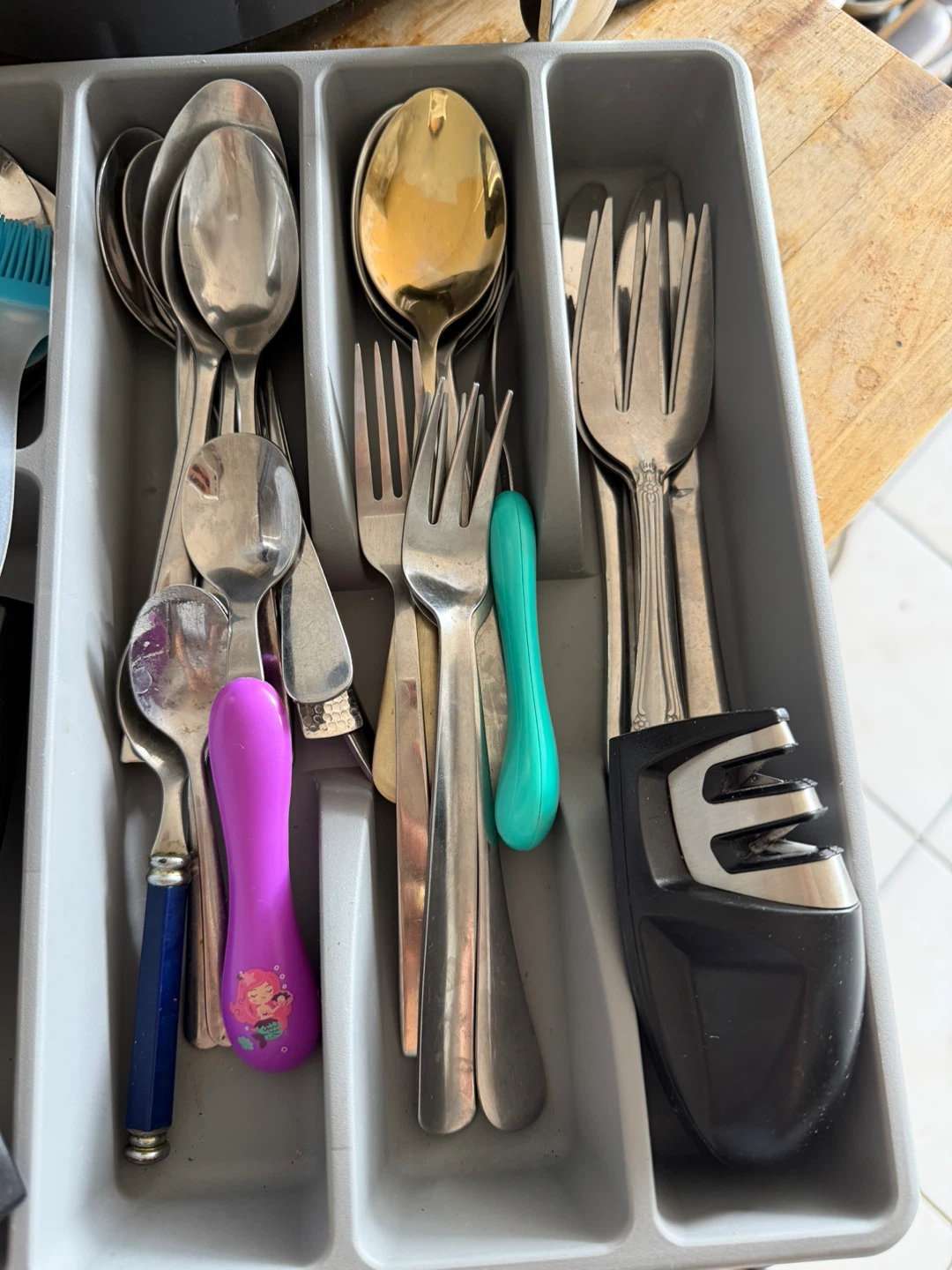 Cutlery Set with Utensil Organizer - photo 3
