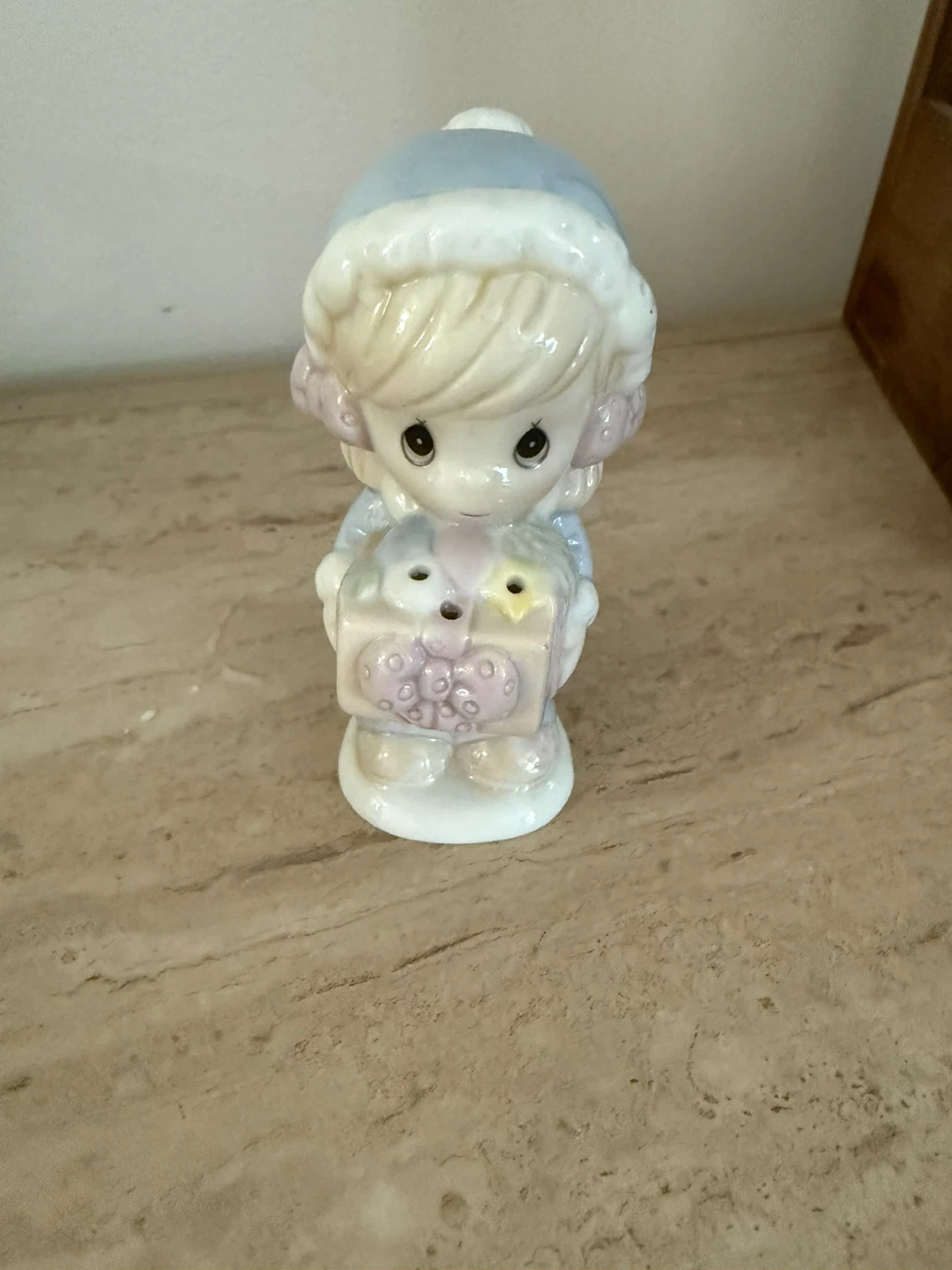 Precious Moments Napkin Holder & Figurine - photo 5