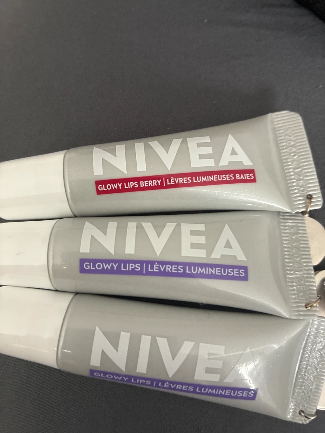 Nivea Glowy Lips Lip Balm Bundle