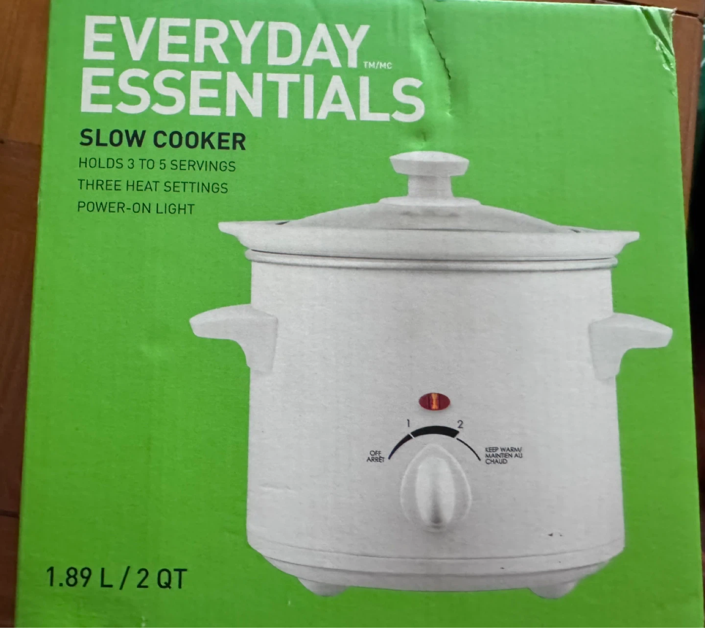 NEW Everyday Essentials Slow Cooker - 1.89L / 2 QT