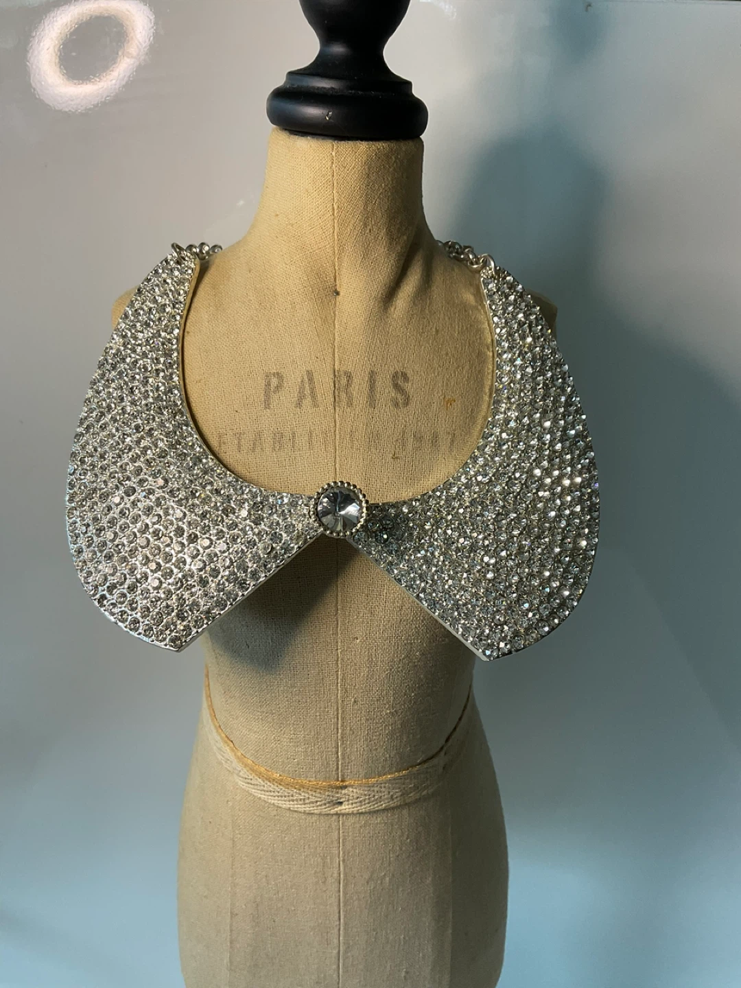 Sparkly Rhinestone Peter Pan Collar Necklace
