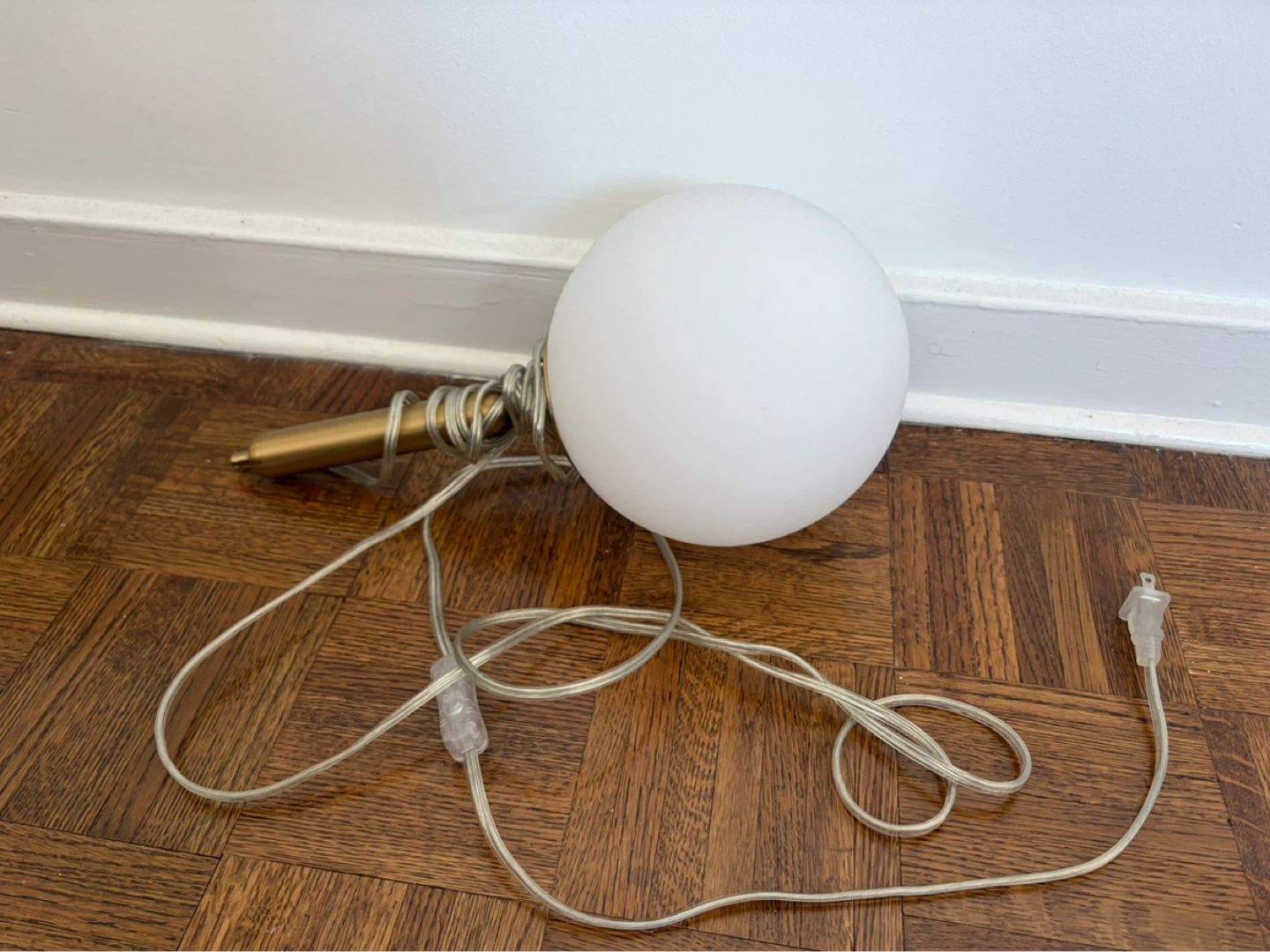 Globe Pendant Light - photo 3